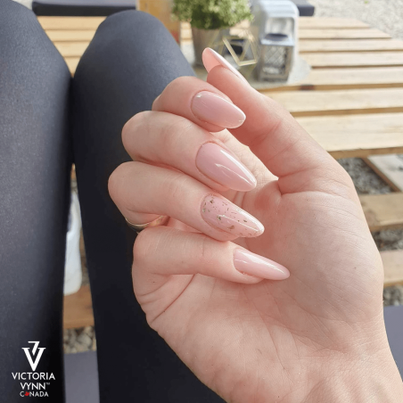 Victoria Vynn 111 Gold Foil | Gel Polish Efecto Pan de Oro