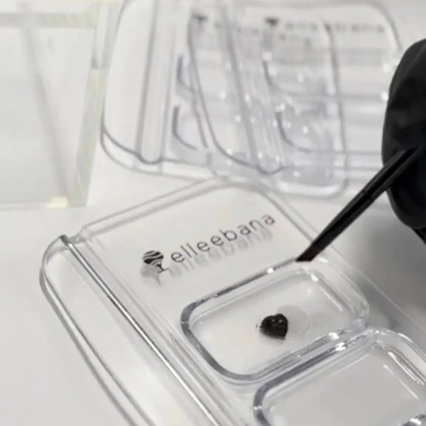 Paleta Plástica para Mezclas Elleebana | Control en Tintes y Lociones