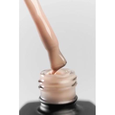 Ceramic Base Light Sand #929 | Base y Color Arena Claro y Duradero 2