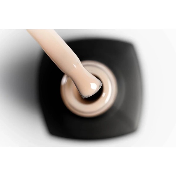 Ceramic Base Light Sand #929 | Base y Color Arena Claro y Duradero