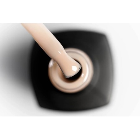 Ceramic Base Light Sand #929 | Base y Color Arena Claro y Duradero