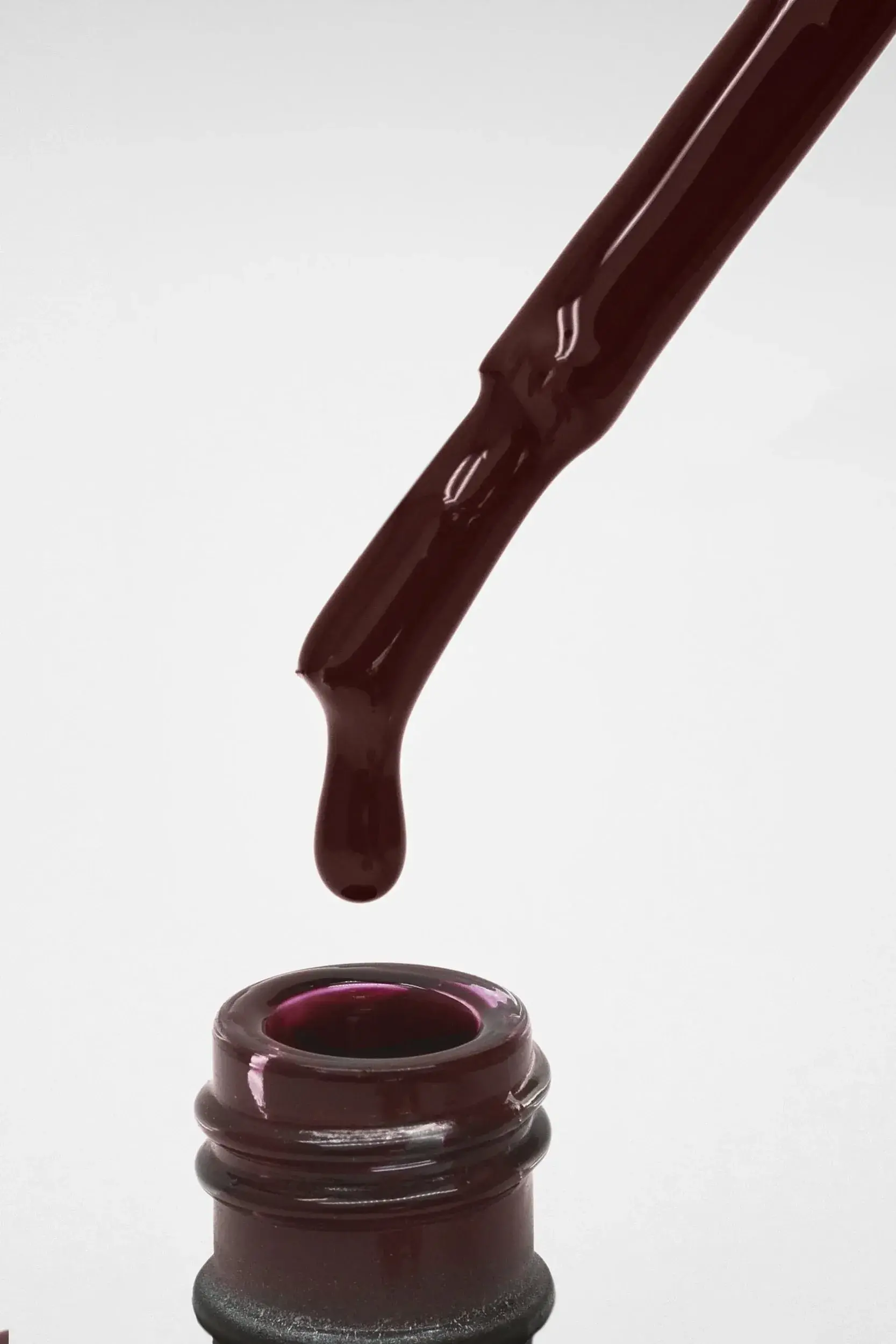 Kinetics 657 Rojo Vino oscuro