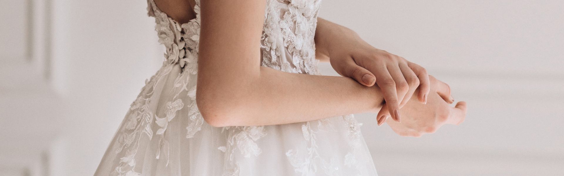 Manicura tendencia para novias en 2026: las uñas perfectas para decir “sí, quiero”